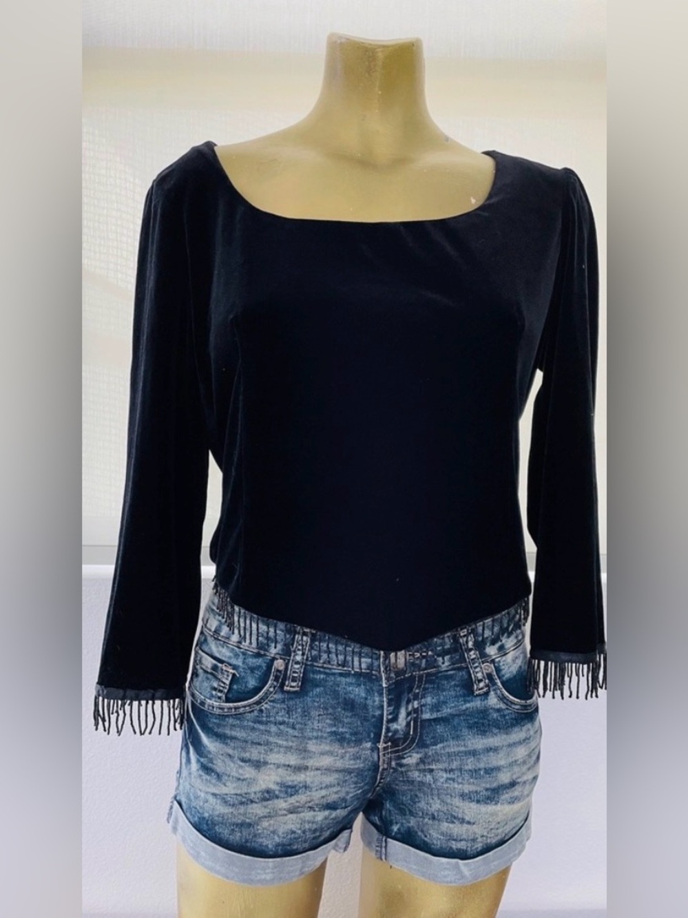RONNI NICOLE by OUIDA Vintage 80s SEQUIN Fringed Black VELVET TOP Size 10